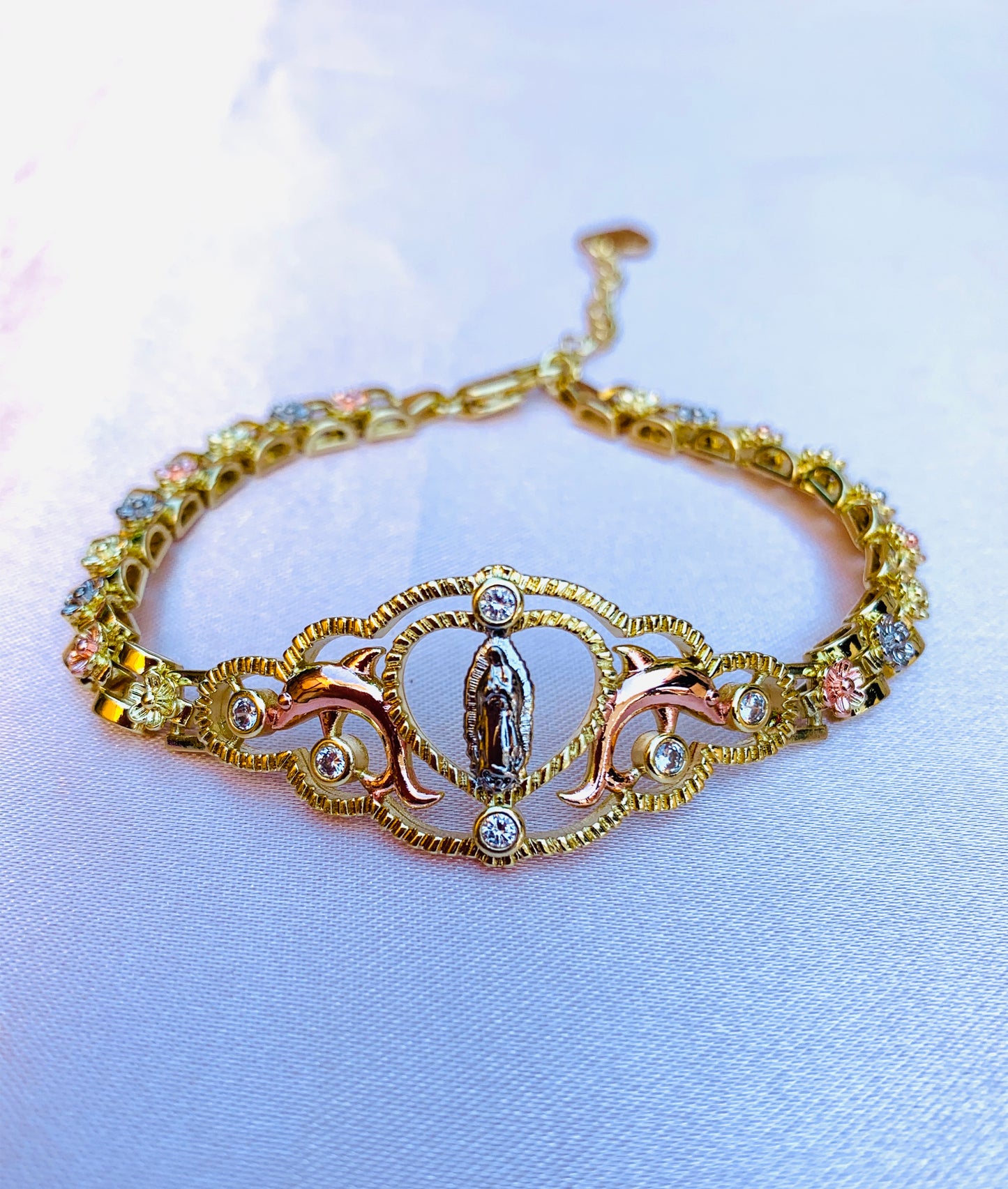 Mother Mary bracelets/Handcrafted Jewelry/#004VMB4