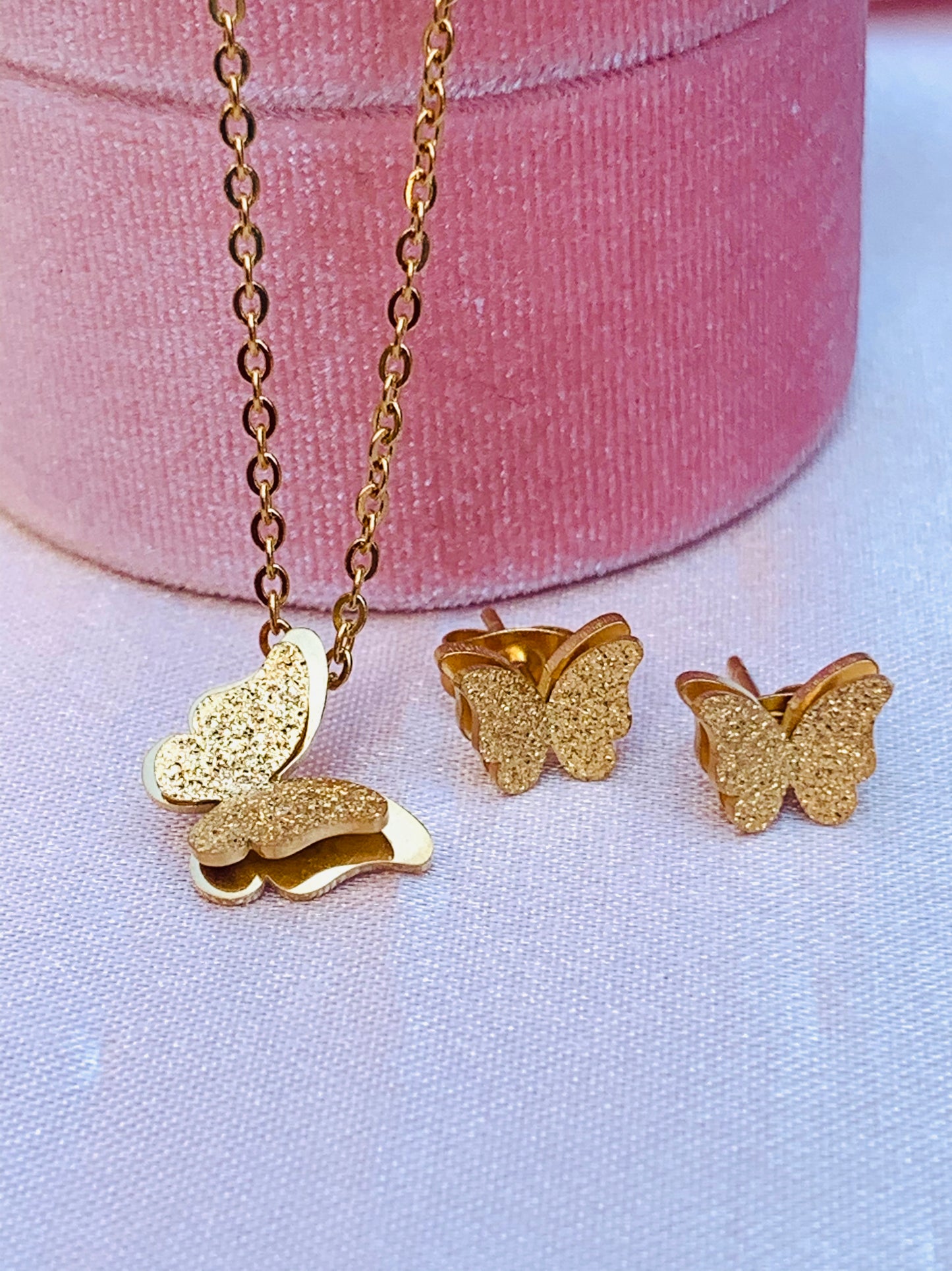 Gold plated necklaces/charms,gold,gifts,Jewelry/#020011GPN